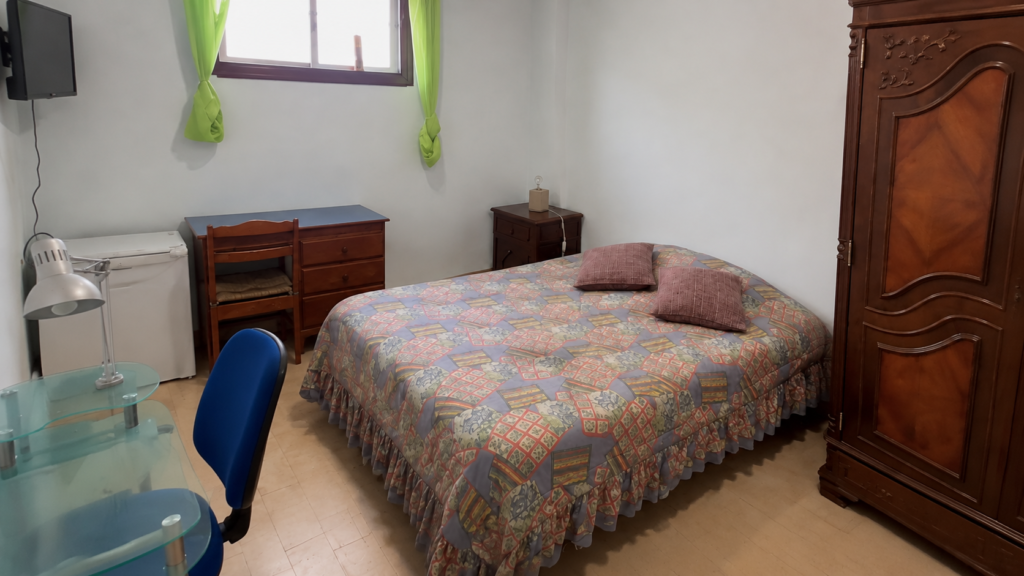 Quarto Ovos Moles