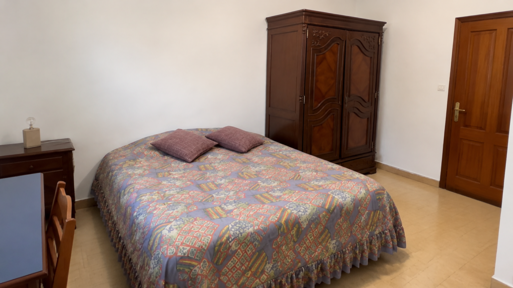 Quarto Ovos Moles